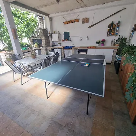 Apartment Ljubo 2+1 *