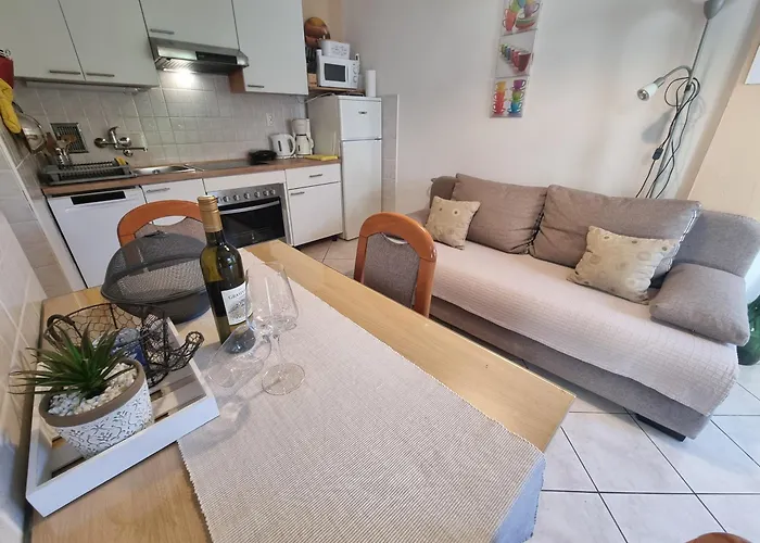 アパート Ljubo M On Great Location, 10 M From The